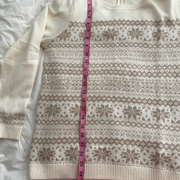 Talbots white and gold/ snowflake sweater, size petite large, cotton blend. NWOT - Picture 12 of 13